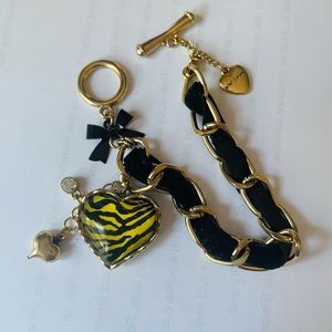 Betsey Johnson link bracelet wrapped with velvet and acrylic heart